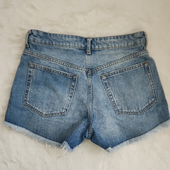 Zara Blue Distressed Jean Shorts - Picture 3 of 3
